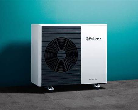 Vaillant aroTHERM plus VWL 75/6 A Wärmepumpe