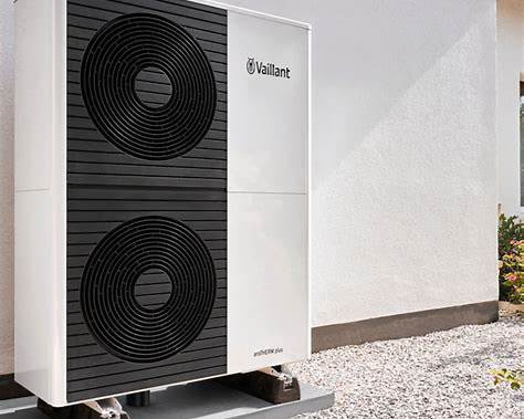 Vaillant aroTHERM plus VWL 105/6 A S2 R290 Wärmepumpe